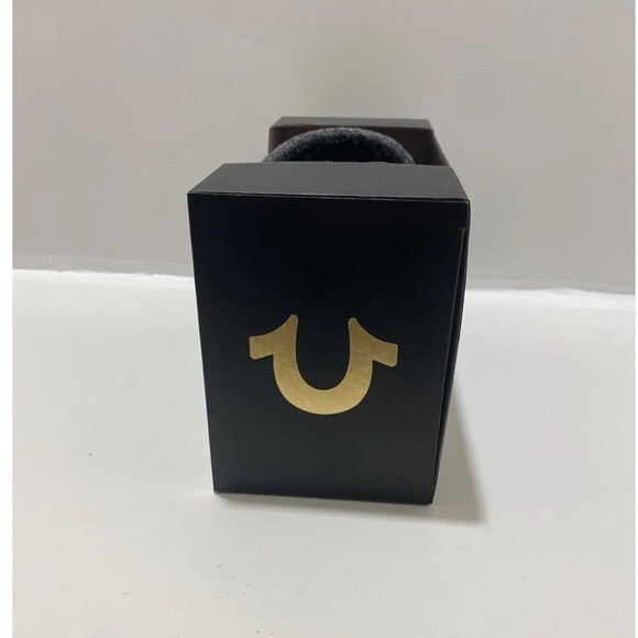 True Religion Men’s Grey and Red Logo Slip On House Slipper’s Size Small (7-8) - Picture 5 of 6